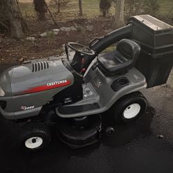 Craftsman Riding Lawn Mower With Bagger 