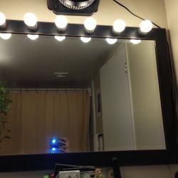 Vanity Mirror 