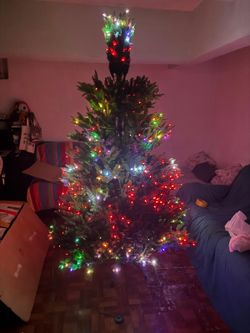 7.5 foot Christmas tree led