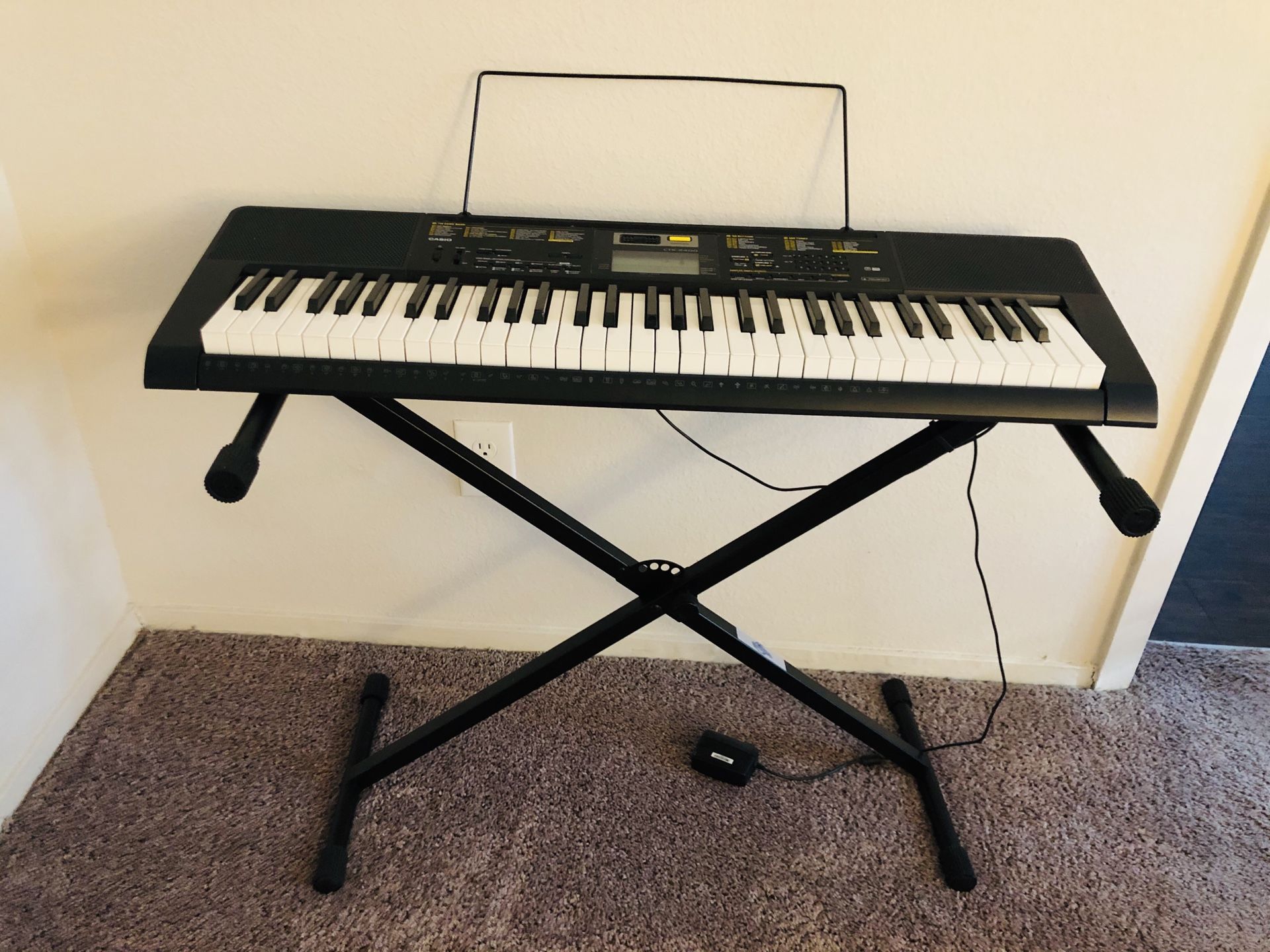 Casio CTK-2400 61-key Portable Keyboard