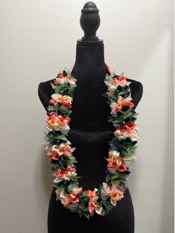 Hawaiian Grad Lei