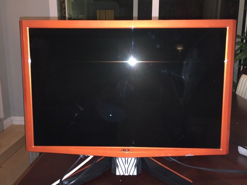 Acer G24 HDMI LCD Monitor.Pre-owned in good working condition.