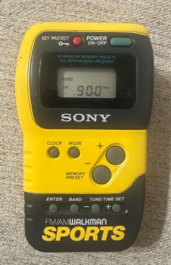 Sony SRF-M70 Vintage Portable Sports Walkman Digital AM/FM Stereo Radio w/ Clip