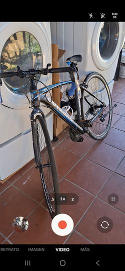 BIKE like new very Nice
