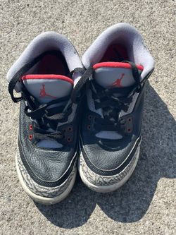 Jordan 3’s Black Sements Size 4.5Y