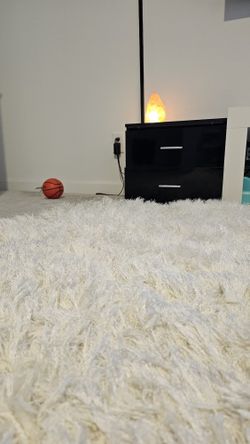 White Rug 10x8'