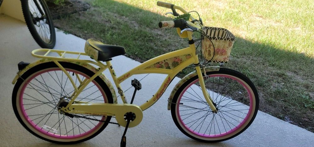26 Margaritaville Womens 3-speed Cruiser Bike