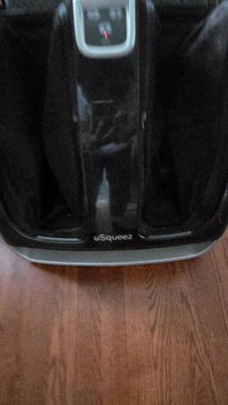 uSqueez Foot Massager