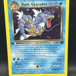 Pokémon TCG Dark Gyarados 1st Edition Holo 8/82