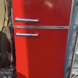 Galanz Red Fridge