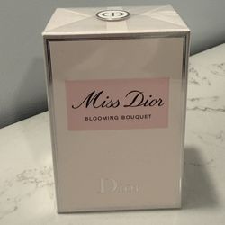 MISS DIOR Brand New Fragrance 