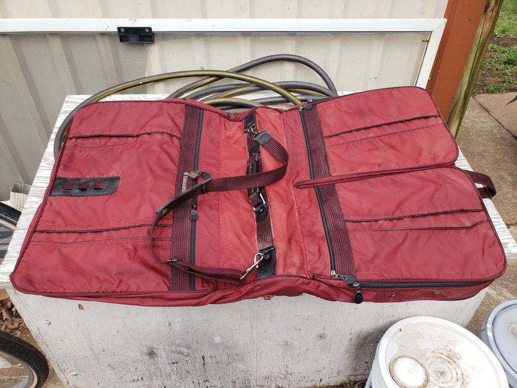Samsonite  Garment Bag