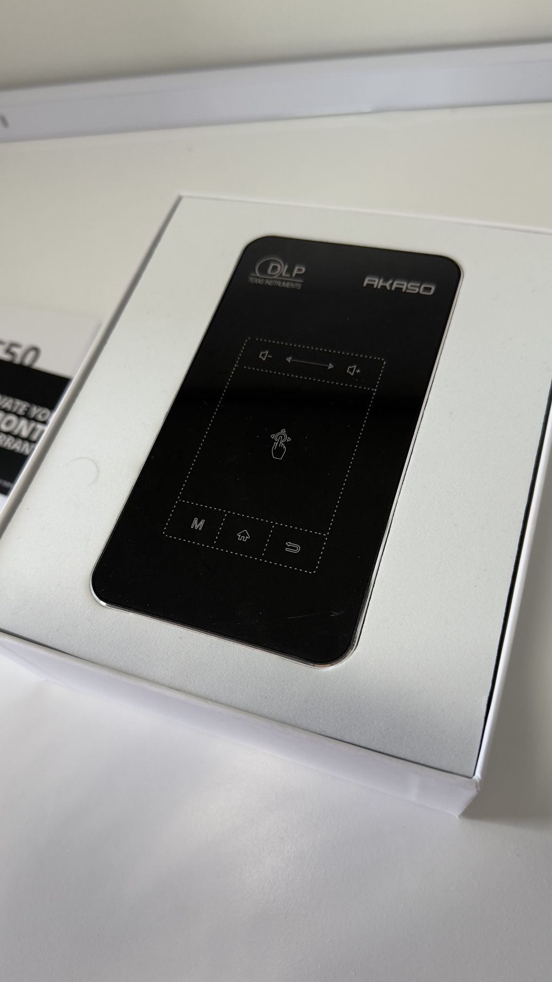 AKASO Mini Projector WT50