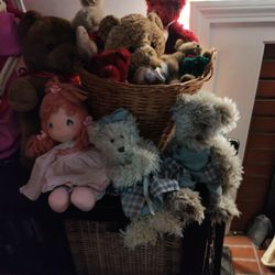 Stuffed Bears In Basket