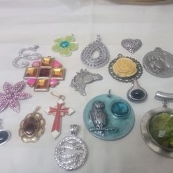 Pendant Lot 