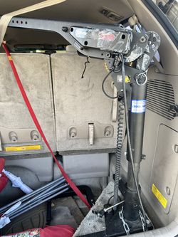 Silver Boom 250 Lift