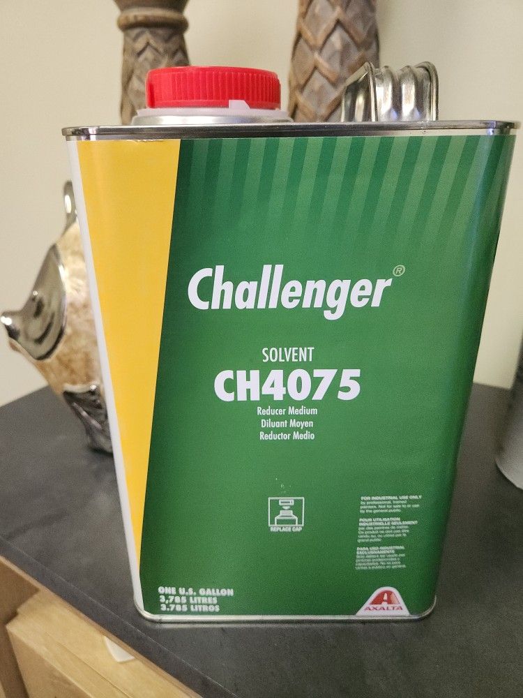 1 Gallon Challenger CH4075 Solvent