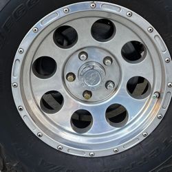 Pro Comp 16x8 Alloy 5 Lug Rims