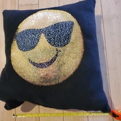 Reversible Emoji Pillow 