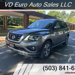 2017 Nissan Pathfinder S