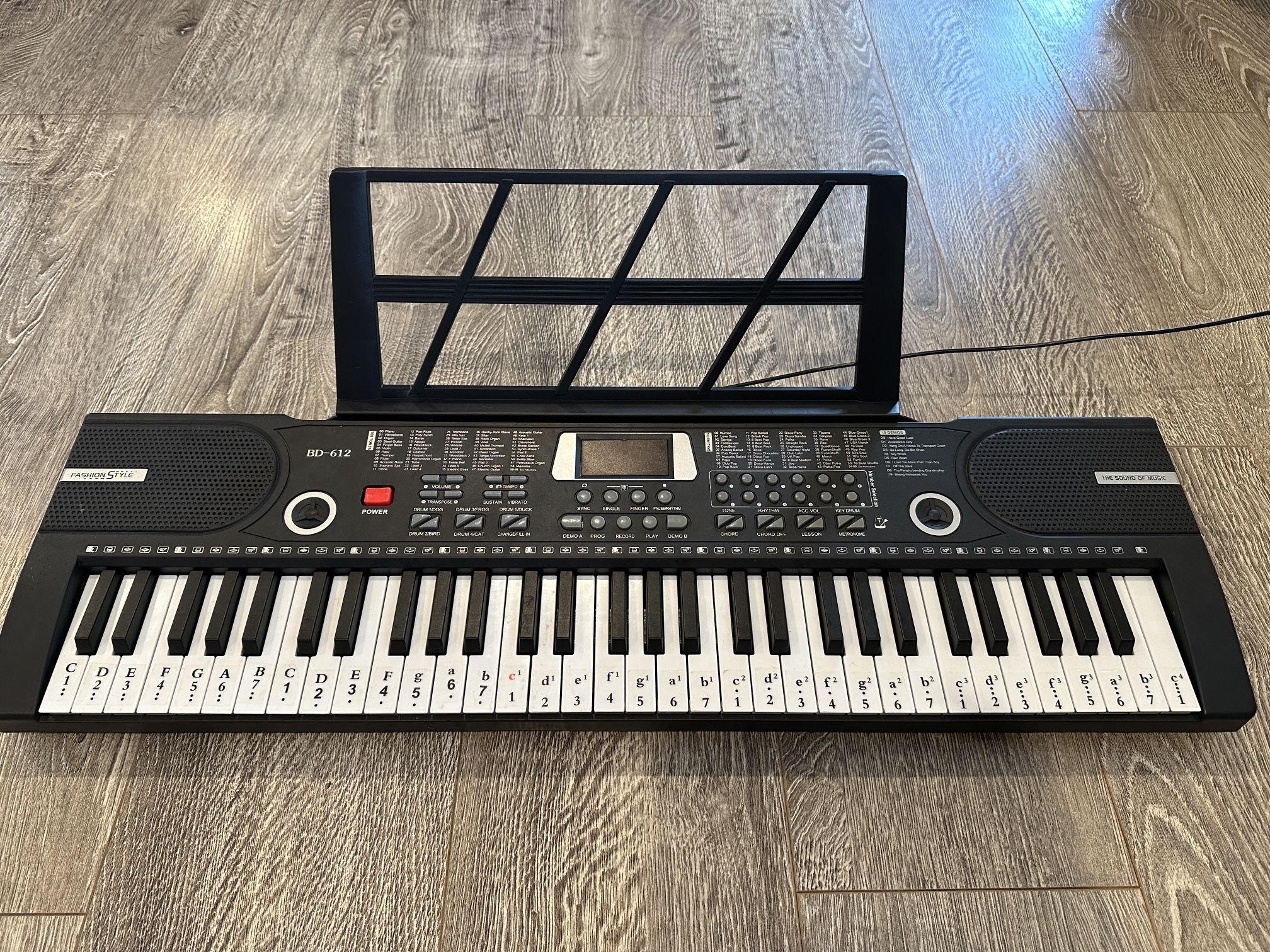 electronic keyboard