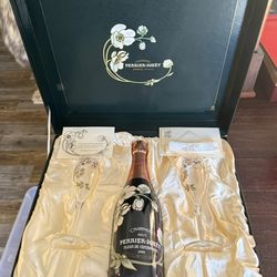 1995 Perrier-Jouet Fleur de Champagne Brut Gift Set
