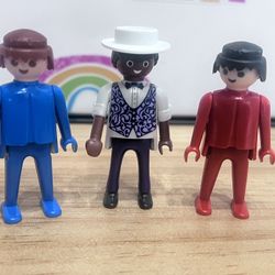 PLAYMOBILE - 3 FIGURES FOR PLAYSETS