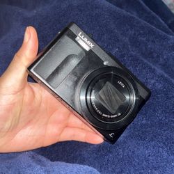 Panasonic DC-2570 Camera