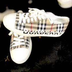 Burberry Shoes 