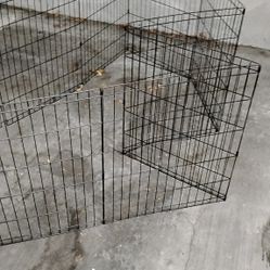 8 Panel Folding Metal Pet Playpen
