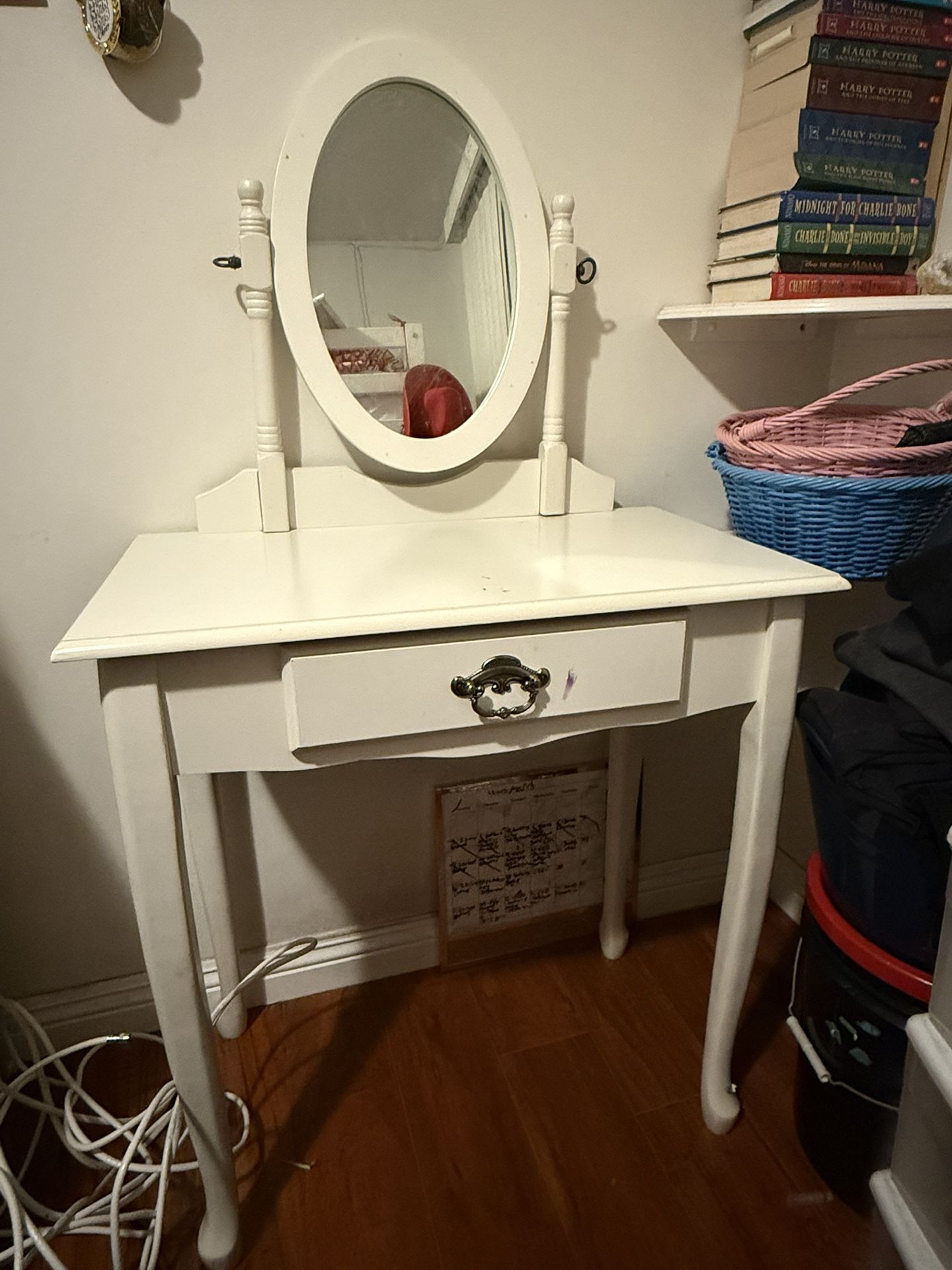 Girls Vanity