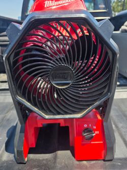 Milwaukee M18 fan
