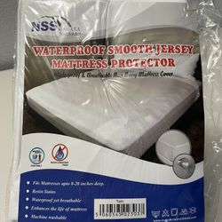 New Twin Waterproof Mattress Protector – Sealed