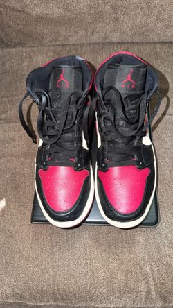 Size 10.5 - Jordan 1 Mid Bred Toe