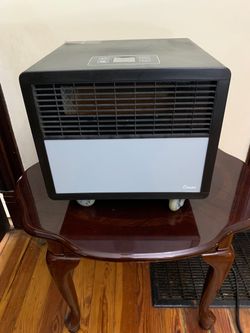 Crane Infrared smartHeater space Heater in Black