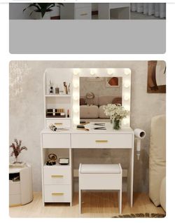 Vanity on box brand new
