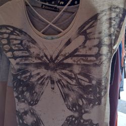 Women's Shirts Small And Medium