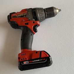Milwaukee Hammer Drill Driver M18 And Battery 