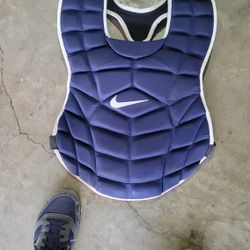 Nike Adult Chest Protector
