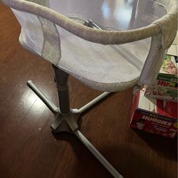 Halo Swivel Bassinet