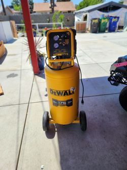 Shop DEWALT
26 Gal. 175 PSI Ultra Quiet Portable Electric Air Compressor
Questions & Answers (41)