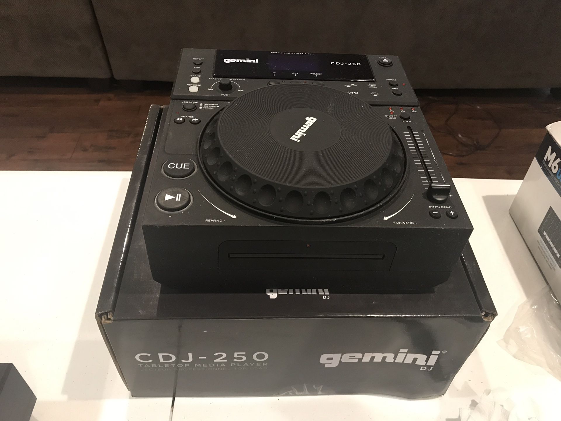 Gemini CDJ-250 Tabletop CD/MP3 Player