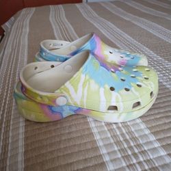 Sandalias Crocs Size 6 W Muy Cómodos