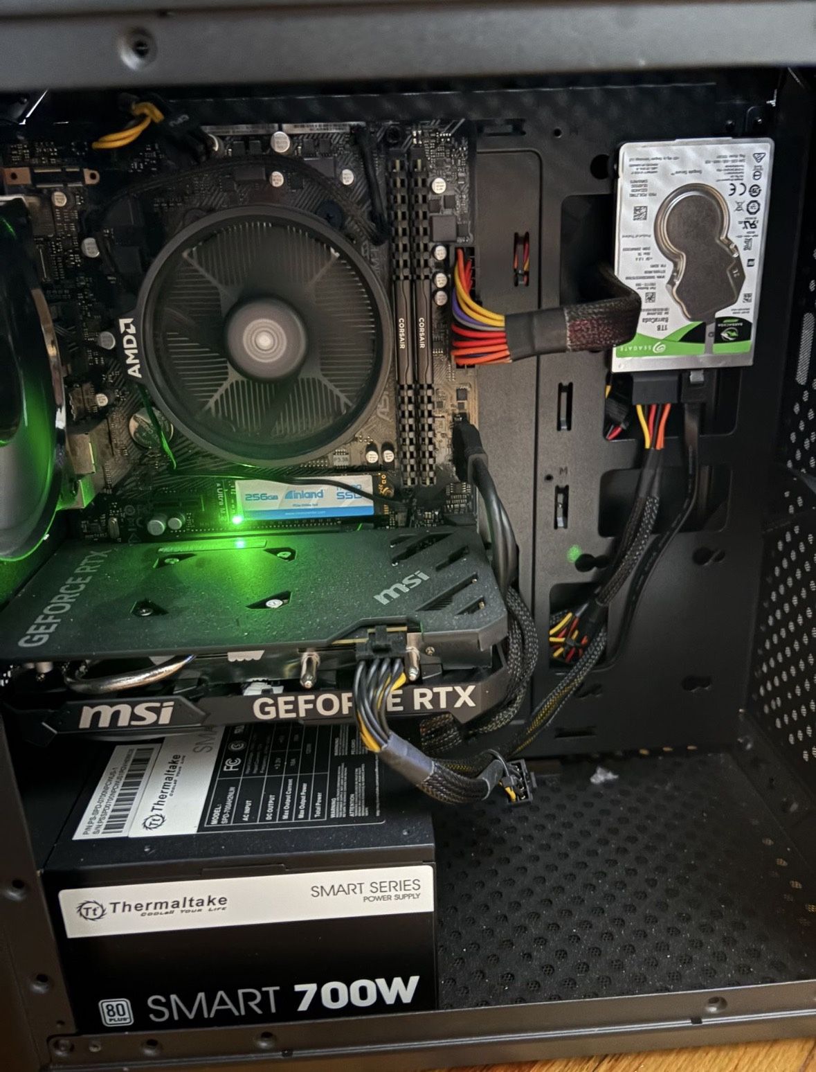 Gamin Pc With Monitor