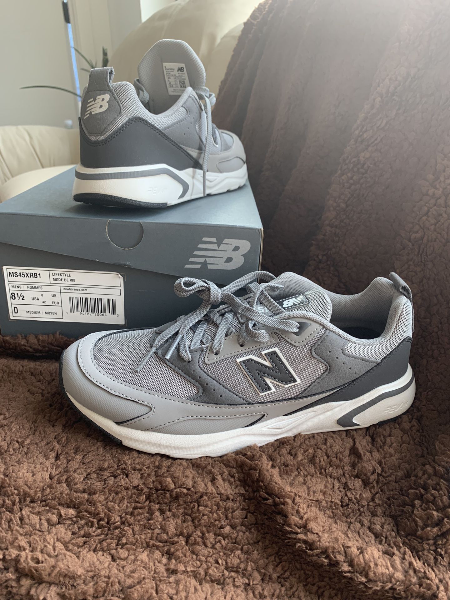 NEW BALANCES 45X BRAND NEW WITH BOX CLASSIC 50$ GREY REFLECTIVE