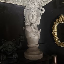 Medusa Bust