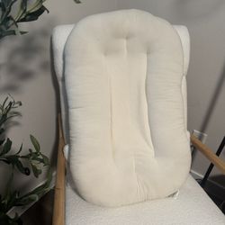 Baby Snuggle Me Lounger 