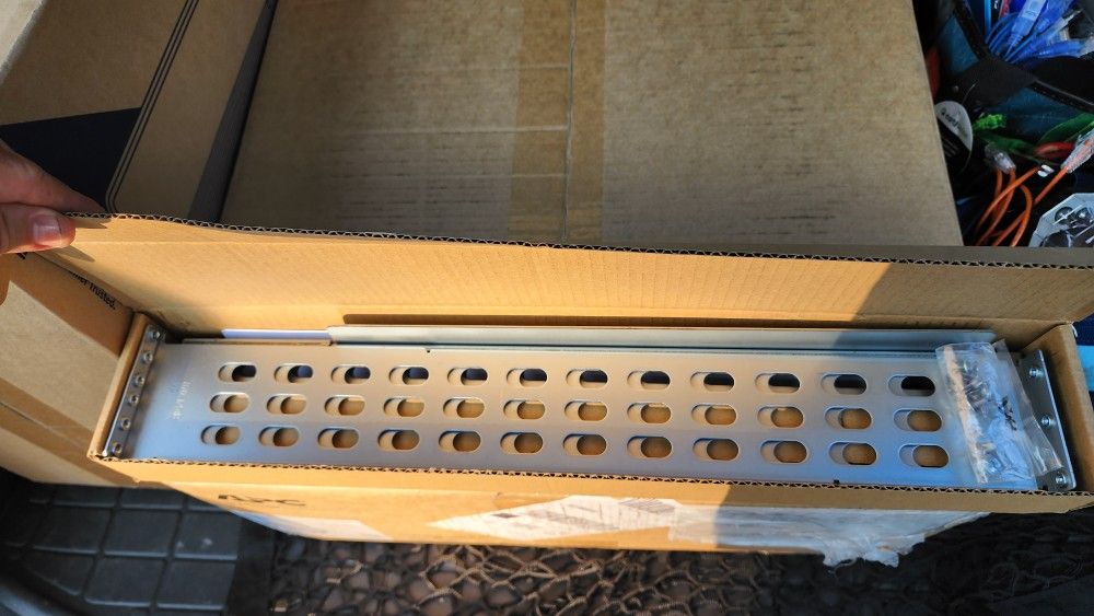 Rail Mount Kit For APC Smart UPS 750 Va