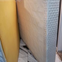 Queen Size Memory Foam /box Spring Combo