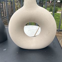 Large Donut Vase 